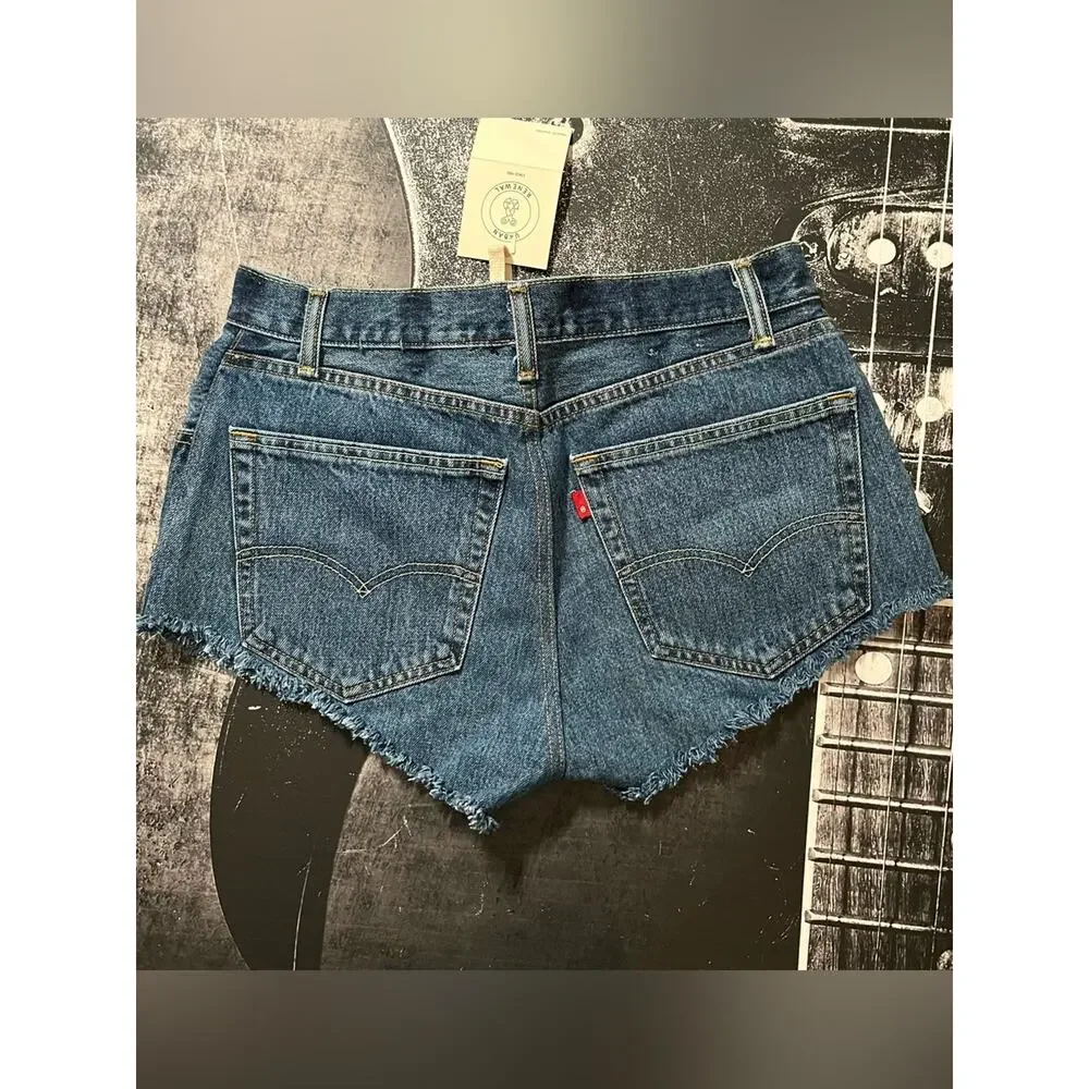 NWT Urban Renewal Levi's Denim Shorts